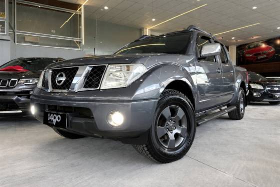 NISSAN FRONTIER 2.5 LE 4X4 CD TURBO ELETRONIC DIESEL 4P MANUAL